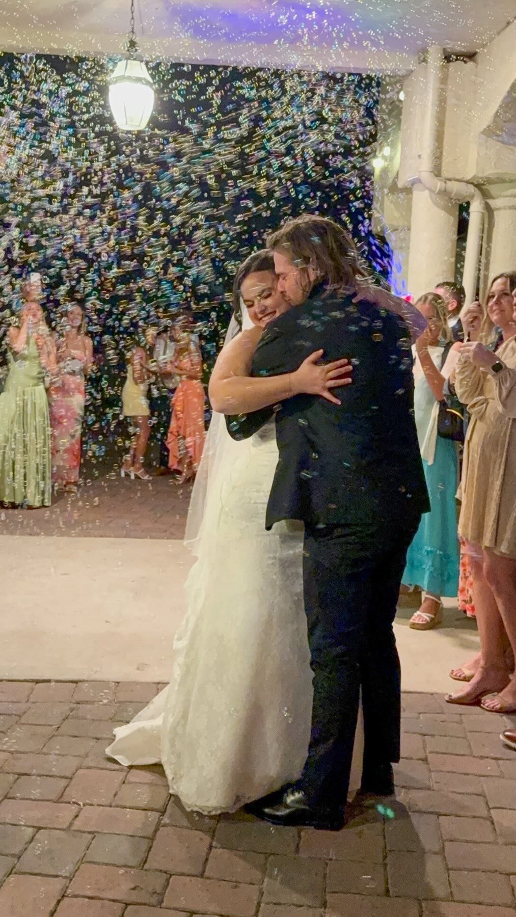 Bride and groom bubble send-off at Bonita Ranch wedding venue in Melbourne Florida